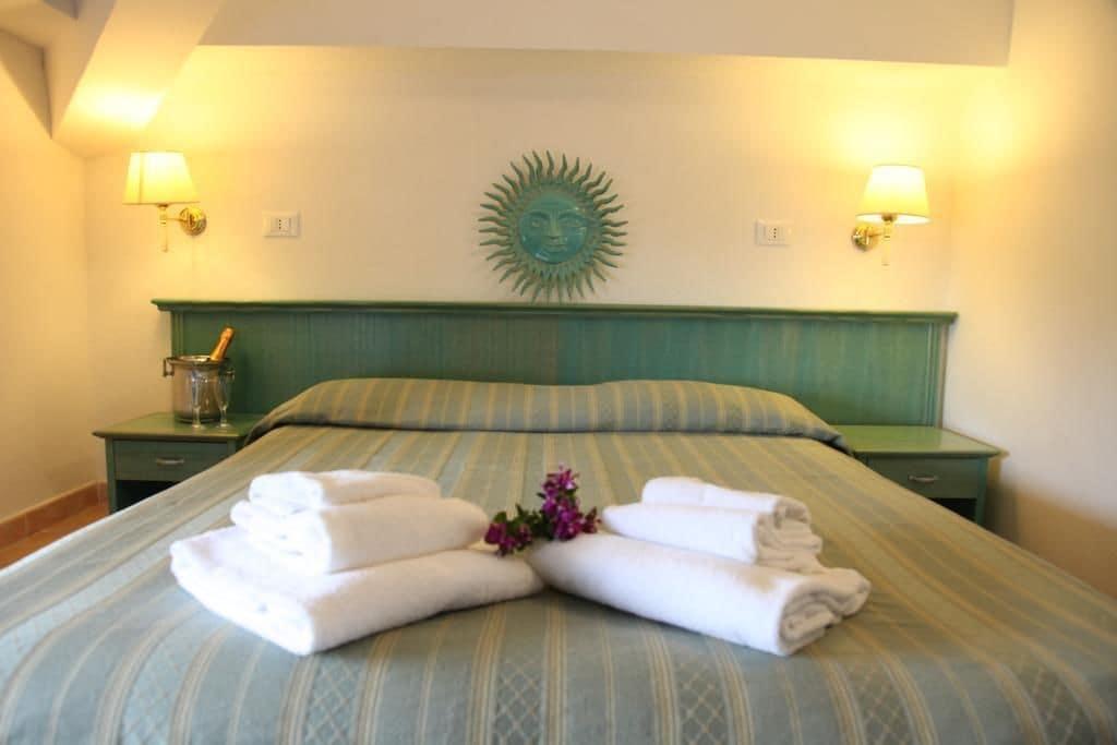 Hotel Mezzaluna Калофорте Экстерьер фото