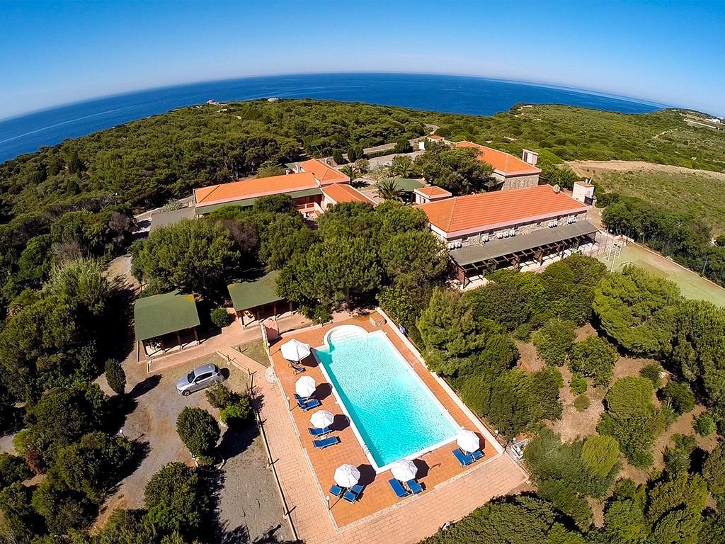 Hotel Mezzaluna Калофорте Экстерьер фото